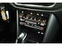 Volkswagen T-Roc 1.5 TSI 150pk DSG Style Trekhaak Camera LED Virtual Cockpit Navigatie