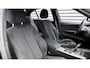 BMW 3-Serie 3-SERIE 318I 136PK M-SPORT AUTOMAAT / NAVI / XENON / CLIMA / LED / PDC / 18" LMV / TREKHAAK / KEYLESS / UNIEK !!