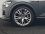 Audi E-tron 55 Quattro 2x S Line 95 kWh 408pk | Panodak | Luchtvering | Adaptive Cruise | 360 Camera | Matrix LED | Alcantara Sportstoelen Memory & Verwarmd | Apple Carplay | 22"L.M | Navigatie | DAB |