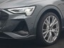 Audi E-tron 55 Quattro 2x S Line 95 kWh 408pk | Panodak | Luchtvering | Adaptive Cruise | 360 Camera | Matrix LED | Alcantara Sportstoelen Memory & Verwarmd | Apple Carplay | 22"L.M | Navigatie | DAB |