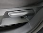 Volkswagen Taigo 1.0 TSI R-Line | Digital cockpit Pro | Navigatie | Adaptieve cruise control | Parkeersensoren | Climate control | CarPlay | Draadloze telefoonlader |