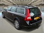 Volvo V70 1.6 T4 Limited Edition Leer/trekhaak/vakantie klaar met garantie