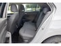 Volkswagen Golf 1.0 eTSI Life Harman Kardon Stoelverwarming ACC Sfeerverlichting