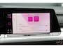 Volkswagen Golf 1.0 eTSI Life Harman Kardon Stoelverwarming ACC Sfeerverlichting
