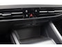 Volkswagen Golf 1.0 eTSI Life Harman Kardon Stoelverwarming ACC Sfeerverlichting