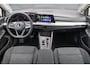 Volkswagen Golf 1.0 eTSI Life Harman Kardon Stoelverwarming ACC Sfeerverlichting