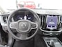 Volvo XC60 2.0 T6 Plug-in hybrid AWD Inscription Expression | Trekhaak | Panoramadak | Lederen bekleding | Stoel + Stuurverwarming | PDC V+A en camera | Extra getint glas | LED Matrix verlichting |