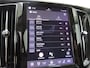 Volvo XC60 2.0 T6 Plug-in hybrid AWD Inscription Expression | Trekhaak | Panoramadak | Lederen bekleding | Stoel + Stuurverwarming | PDC V+A en camera | Extra getint glas | LED Matrix verlichting |