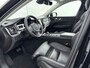 Volvo XC60 2.0 T6 Plug-in hybrid AWD Inscription Expression | Trekhaak | Panoramadak | Lederen bekleding | Stoel + Stuurverwarming | PDC V+A en camera | Extra getint glas | LED Matrix verlichting |