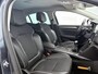Renault Megane 1.2 TCe Bose | Start/Stop | Cruise Control | Achteruitrijcamera | BOSE Audio | Trekhaak | Head-up Display