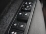 Volvo XC40 Recharge Core | Navigatie | Stoelverwarming | Stuurwielverwarming | Achteruitrijcamera | Apple Carplay/Android Auto |