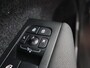 Volvo XC40 Recharge Core | Navigatie | Stoelverwarming | Stuurwielverwarming | Achteruitrijcamera | Apple Carplay/Android Auto |