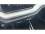 Skoda Octavia Combi 1.0 TSI Sport Business TREKHAAK / RS-STOELEN / FULL LED / CARPLAY / NAVI / CLIMA / PDC / BLUETOOTH / CRUISE / NL-AUTO