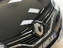 Renault Captur 0.9 TCe Intens | Navi | 17 " | PDC | Stoelverwarming | Led | Bluetooth | Clima | Keurig netjes onderhouden.