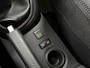Renault Captur 0.9 TCe Intens | Navi | 17 " | PDC | Stoelverwarming | Led | Bluetooth | Clima | Keurig netjes onderhouden.