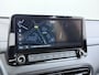 Hyundai Kona 1.6GDI HEV Hybride Autom. Trekhaak Adap.Cruise Camera Apple Carplay Android Auto Navi Ecc Pdc Comfort Smart Led Lmv 16" DAB Krell®-Audio Lane Assist Isofix Rijstrooksensor 1.300KG Trekgewicht 1e Eigenaar Origineel Nederlandse Auto