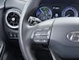 Hyundai Kona 1.6GDI HEV Hybride Autom. Trekhaak Adap.Cruise Camera Apple Carplay Android Auto Navi Ecc Pdc Comfort Smart Led Lmv 16" DAB Krell®-Audio Lane Assist Isofix Rijstrooksensor 1.300KG Trekgewicht 1e Eigenaar Origineel Nederlandse Auto