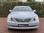 Lexus LS 600h YOUNGTIMER NIEUWE HYBRIDE ACCU twv 4.200 EURO