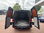 Volkswagen Transporter 2.0 TDI L2H3 28 Bulli automaat airco navi trekhaak