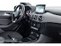 Mercedes-Benz B-klasse 180 Ambition AMG Line Night pakket/Aut/18 Inch/Half leder/Ned auto/Navigatie