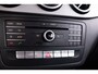 Mercedes-Benz B-klasse 180 Ambition AMG Line Night pakket/Aut/18 Inch/Half leder/Ned auto/Navigatie