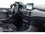 Mercedes-Benz B-klasse 180 Ambition AMG Line Night pakket/Aut/18 Inch/Half leder/Ned auto/Navigatie