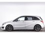 Mercedes-Benz B-klasse 180 Ambition AMG Line Night pakket/Aut/18 Inch/Half leder/Ned auto/Navigatie