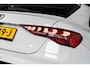 Audi A3 Sportback 45 TFSI e S-line | Pano | Sonos | Massage | Rode stiksels | Carbon | Sfeer