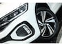 Volkswagen T-Roc 1.5 TSI 3x R-Line / PANO / ACC / VIRTUAL / CAMERA / KEYLESS / STUUR+STOELVERW
