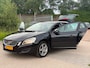 Volvo V60 1.6 T3 Kinetic Airco Cruise LM.velgen Navi Psensor