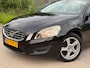 Volvo V60 1.6 T3 Kinetic Airco Cruise LM.velgen Navi Psensor