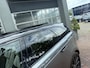 Land Rover Range Rover Velar 3.0 V6 AWD HSE 301PK 4x4 Dealer onderhouden Nwe banden Vol optie Unieke auto Vakantie klaar !!