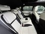 Land Rover Range Rover Velar 3.0 V6 AWD HSE 301PK 4x4 Dealer onderhouden Nwe banden Vol optie Unieke auto Vakantie klaar !!