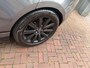 Land Rover Range Rover Velar 3.0 V6 AWD HSE 301PK 4x4 Dealer onderhouden Nwe banden Vol optie Unieke auto Vakantie klaar !!