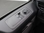 Ford E-Transit Cust. 340 L2H1 Trend 71 kWh 136PK Aut. Achteruitrijcamera, Stoel-Stuurverwarming, Cruise Controle, Clima, Warmtepomp, 3-zitpl.