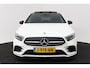 Mercedes-Benz A-klasse 180 Business Solution AMG (PANORAMADAK, STOELVERWARMING, CAMERA, SFEERVERLICHTING, ELEKTR STOELEN, NAVI)