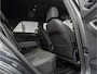 Volkswagen T-Roc 1.5 TSI R-Line Business+ CAMERA IQ LED 18 INCH BLACK OPTIC TREKHAAK VIRTUAL DASH