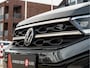 Volkswagen T-Roc 1.5 TSI R-Line Business+ CAMERA IQ LED 18 INCH BLACK OPTIC TREKHAAK VIRTUAL DASH