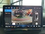 Volkswagen T-Roc 1.5 eTSI R-LINE ZWART-DAK/PANO-DAK/TREKHAAK/CAMERA/19''INCH/IQ-LIGHTS