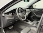 Skoda Octavia Combi 1.4 TSI RS iV Business 245PK Stoelmass. Carplay Camera