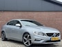 Volvo S60 1.6 T3 R-DESIGN | NL-AUTO! | DEALER OH! | NAVI!