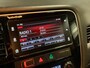Mitsubishi Outlander 2.0 PHEV Premium LED/CRUISE/CLIMATE/BLIND-SPOT/CAMERA/HALF-LEDER-ALCANTARA/TREKHAAK/NAP