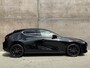 Mazda 3 2.0 e-SkyActiv-G M Hybrid Luxury | Bose Audio | HUD | Blindspot | Adaptieve Cruise | Camera | Leder |