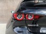 Mazda 3 2.0 e-SkyActiv-G M Hybrid Luxury | Bose Audio | HUD | Blindspot | Adaptieve Cruise | Camera | Leder |