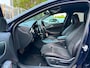 Mercedes-Benz A-klasse 180 Business Solution AMG