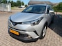 Toyota C-HR / C-HR+ 1.8 Hybrid Active / Cruise Controle / Camera / PDC V+A / Telefoon / Navigatie / Climate Controle / Trekhaak
