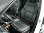 Renault Captur 1.3 TCe 140PK INTENS AUT. | Trekhaak | Leder | 360 Camera