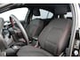 Ford Focus 1.0-125pk EcoBoost ST-Line AUTOMAAT ! Gun u het gemak, comfort en plezier van een automaat ! Autm. airco, stoel-, stuur- en voorraamverw., all season banden, camera, LED verlichting, navigatie, telefoonvoorb., trekhaak etc.