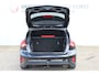 Ford Focus 1.0-125pk EcoBoost ST-Line AUTOMAAT ! Gun u het gemak, comfort en plezier van een automaat ! Autm. airco, stoel-, stuur- en voorraamverw., all season banden, camera, LED verlichting, navigatie, telefoonvoorb., trekhaak etc.
