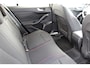 Ford Focus 1.0-125pk EcoBoost ST-Line AUTOMAAT ! Gun u het gemak, comfort en plezier van een automaat ! Autm. airco, stoel-, stuur- en voorraamverw., all season banden, camera, LED verlichting, navigatie, telefoonvoorb., trekhaak etc.